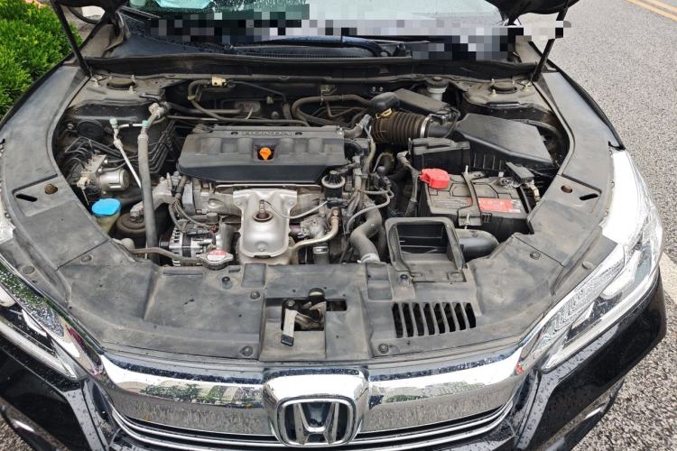 Used Honda Accord 2016 2.0L Comfort Edition Engine Bay