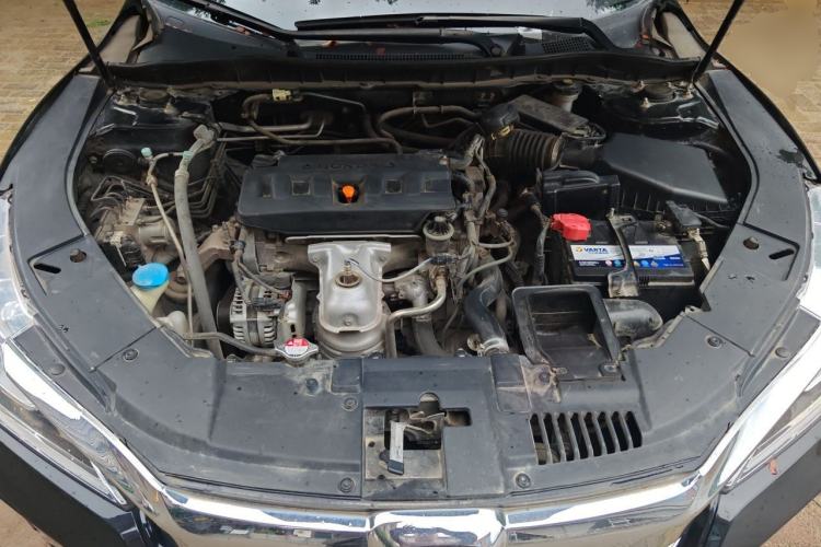 Used Honda Accord 2016 2.0L Comfort Edition Engine Bay