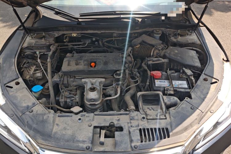 Used Honda Accord 2016 2.0L Comfort Edition Engine Bay