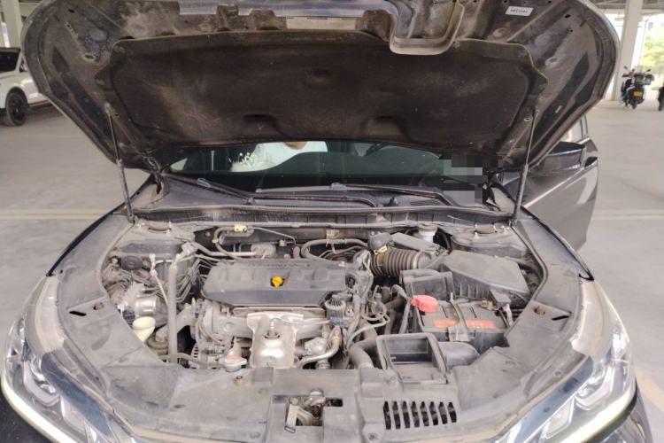 Used Honda Accord 2016 2.0L Comfort Edition Engine Bay