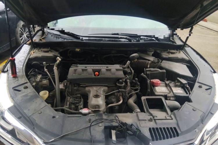Used Honda Accord 2016 2.0L Comfort Edition Engine Bay