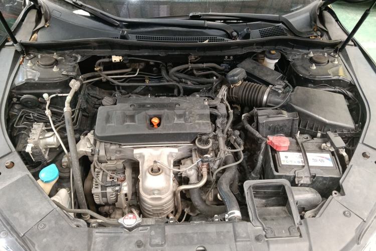 Used Honda Accord 2016 2.0L Comfort Edition Engine Bay