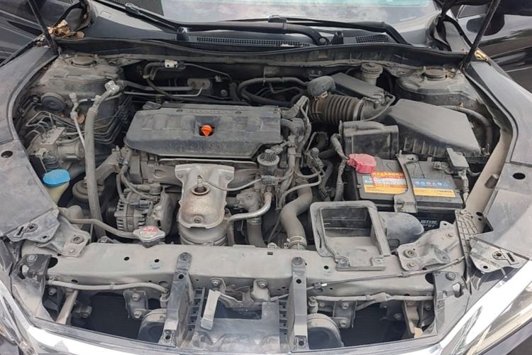 Used Honda Accord 2016 2.0L Comfort Edition Engine Bay