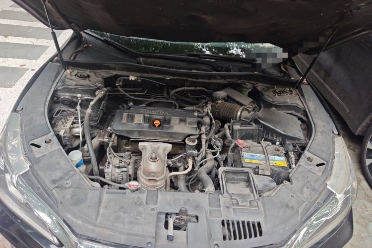 Used Honda Accord 2016 2.0L Comfort Edition Engine Bay