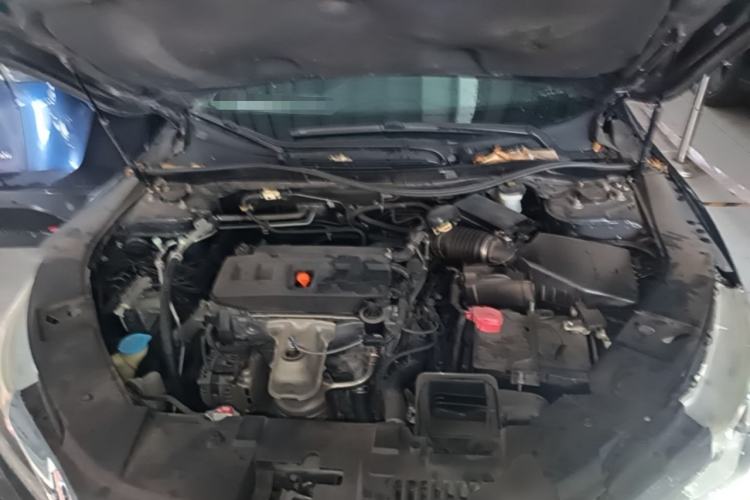 Used Honda Accord 2016 2.0L Comfort Edition Engine Bay