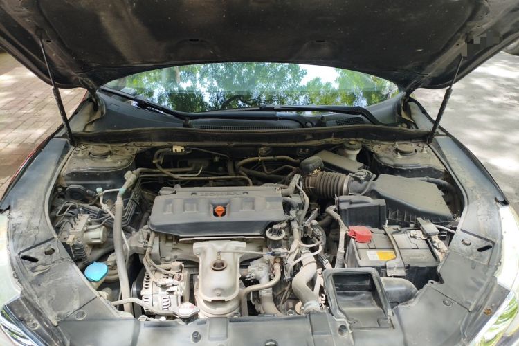 Used Honda Accord 2016 2.0L Comfort Edition Engine Bay