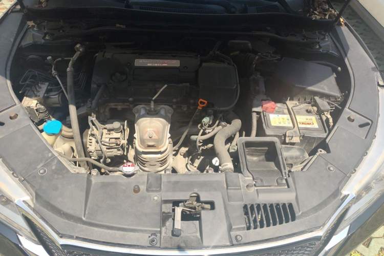 Used Honda Accord 2016 2.4L EX New Year Limited Edition Special Package Engine Bay