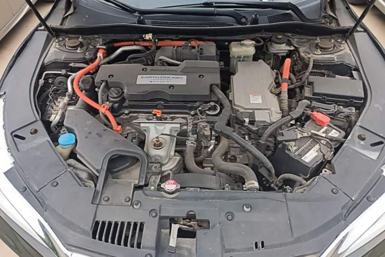 Used Honda Accord 2016 Hybrid 2.0L Sharp Edition Engine Bay