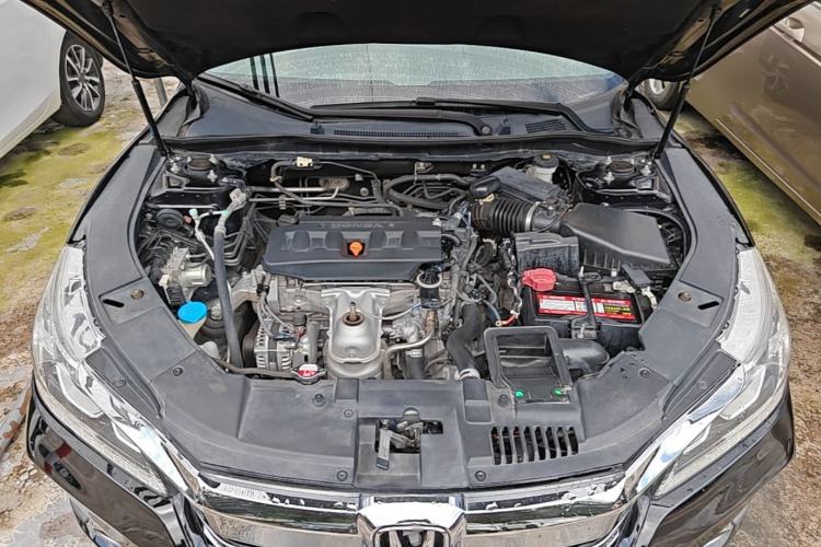 Used Honda Accord 2016 2.0L Luxury Edition Engine Bay