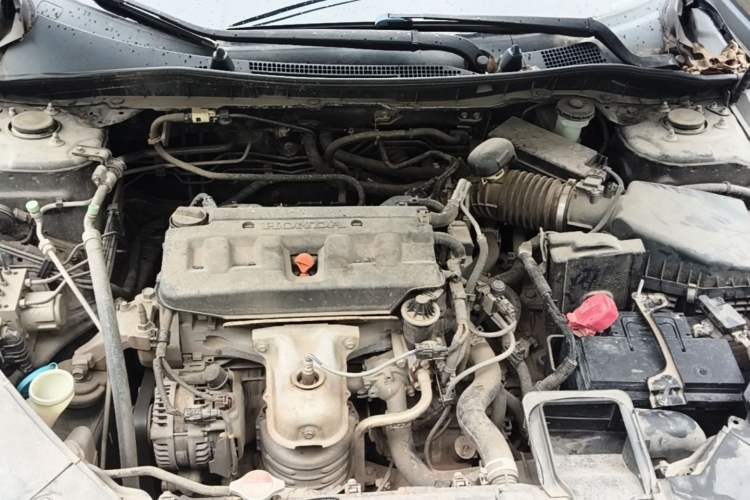 Used Honda Accord 2016 2.0L Comfort Edition Engine Bay