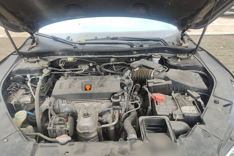 Used Honda Accord 2016 2.0L Comfort Edition Engine Bay