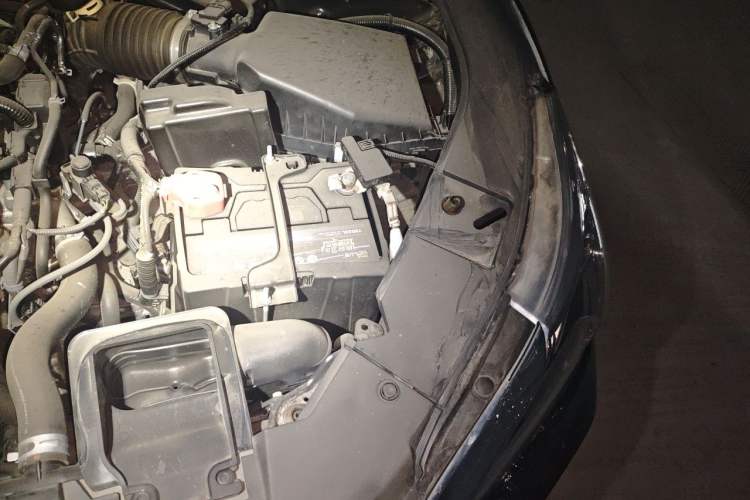 Used Honda Accord 2016 2.0L Comfort Edition Engine Bay Left