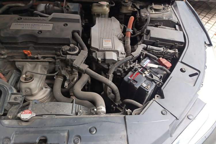 Used Honda Accord 2016 Hybrid 2.0L Rui Ling Edition Engine Bay Left