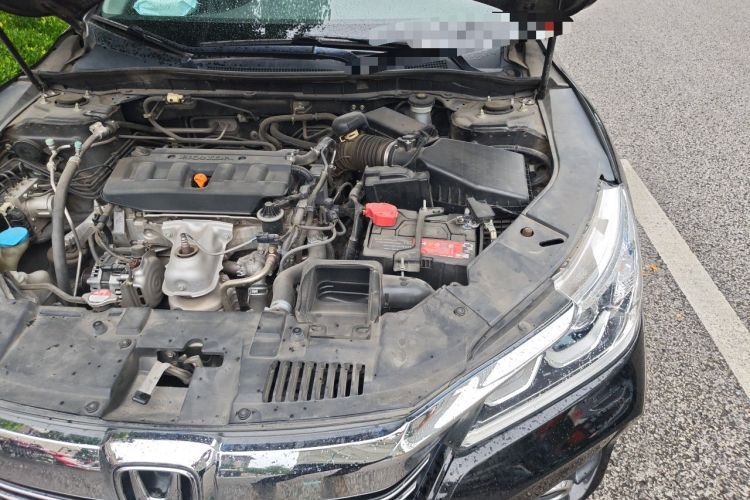 Used Honda Accord 2016 2.0L Comfort Edition Engine Bay Left