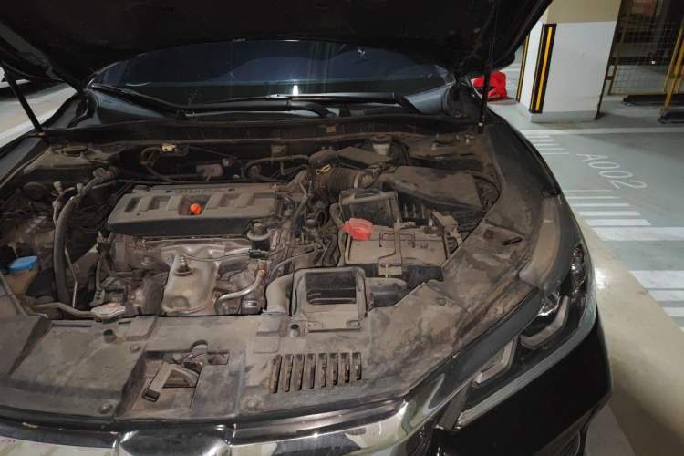Used Honda Accord 2016 2.0L Comfort Edition Engine Bay Left