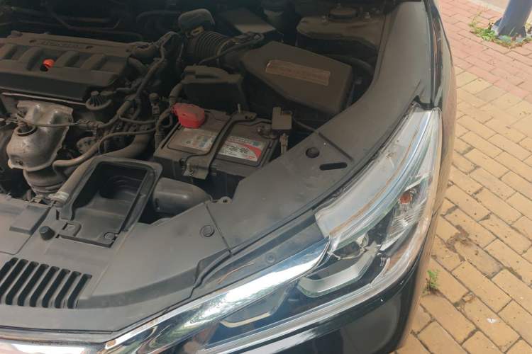 Used Honda Accord 2016 2.0L Elite Edition Engine Bay Left
