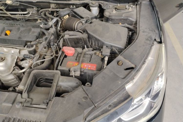 Used Honda Accord 2016 2.0L Comfort Edition Engine Bay Left