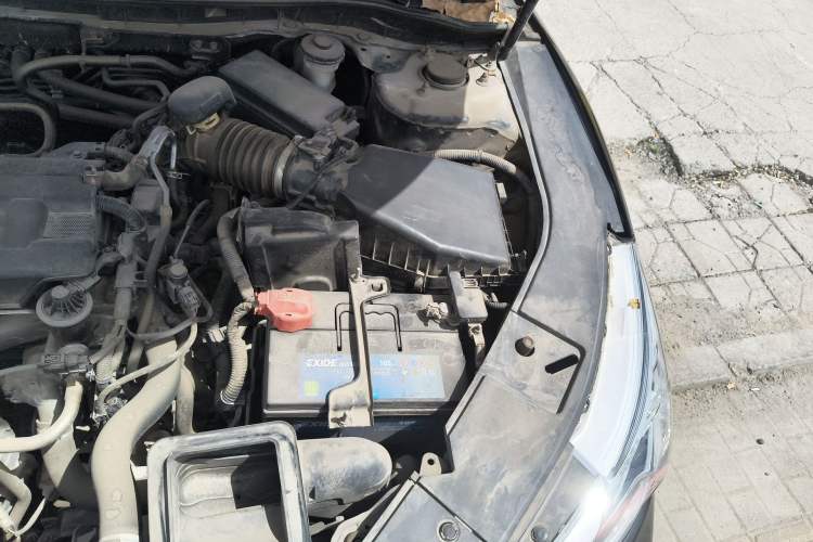 Used Honda Accord 2016 2.0L Comfort Edition Engine Bay Left