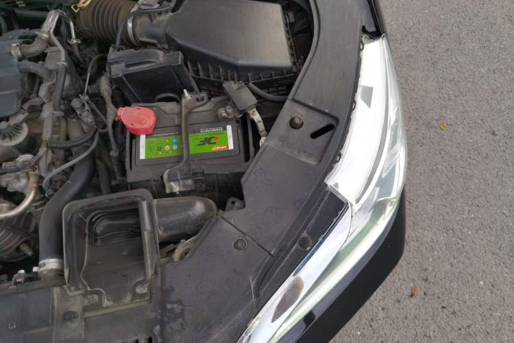 Used Honda Accord 2016 2.0L Elite Edition Engine Bay Left