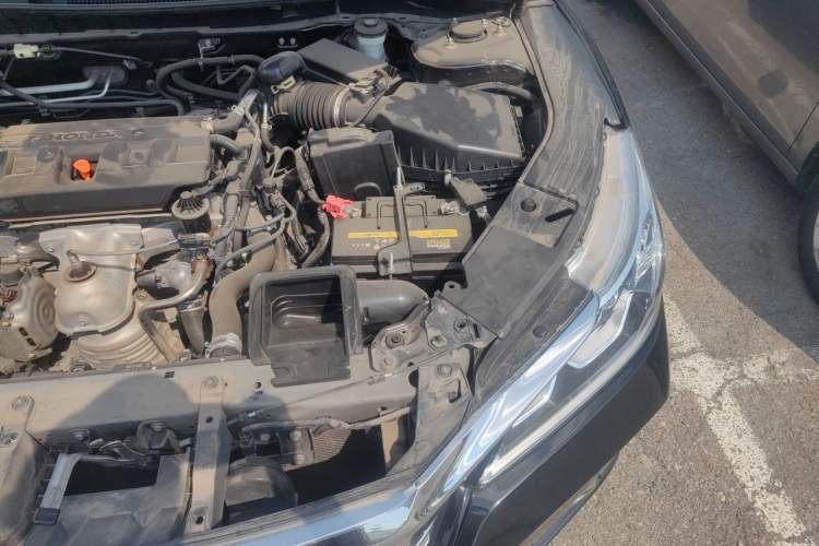 Used Honda Accord 2016 2.0L Comfort Edition Engine Bay Left