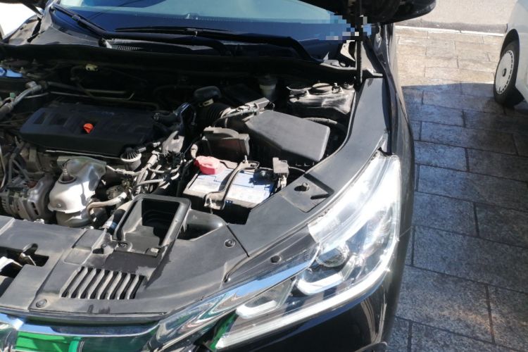 Used Honda Accord 2016 2.0L Comfort Edition Engine Bay Left