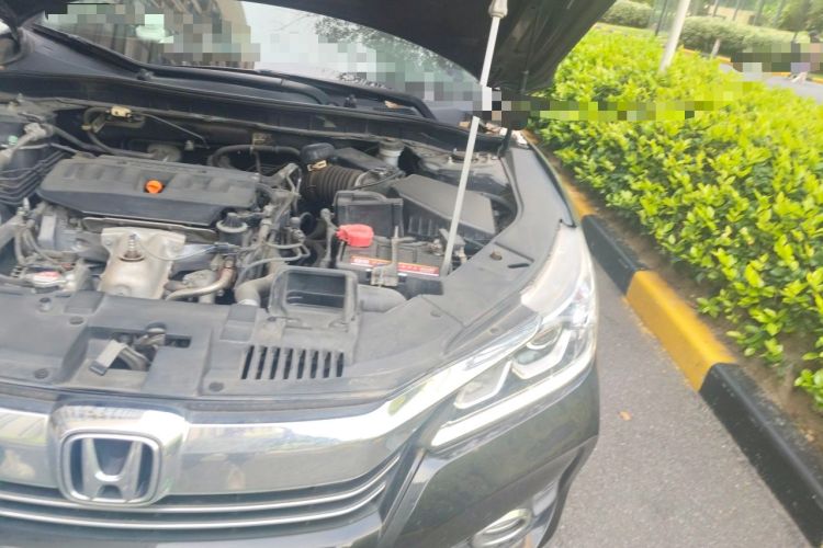 Used Honda Accord 2016 2.0L Comfort Edition Engine Bay Left