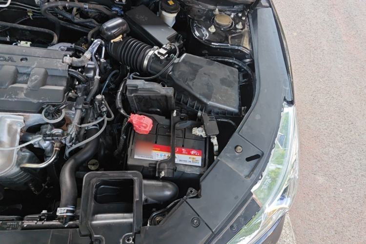 Used Honda Accord 2016 2.0L Comfort Edition Engine Bay Left