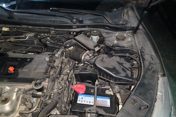 Used Honda Accord 2016 2.0L Comfort Edition Engine Bay Left