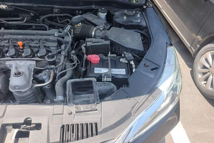 Used Honda Accord 2016 2.0L Comfort Edition Engine Bay Left