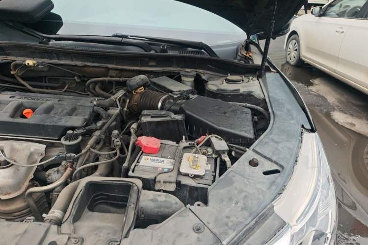 Used Honda Accord 2016 2.0L Comfort Edition Engine Bay Left
