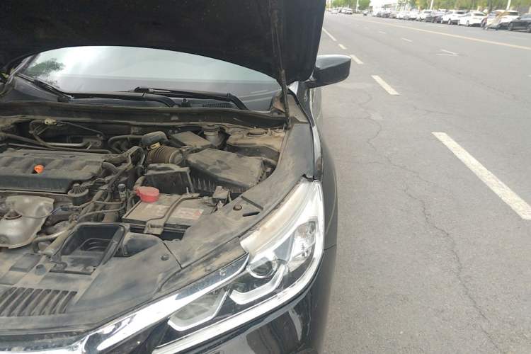 Used Honda Accord 2016 2.0L Comfort Edition Engine Bay Left