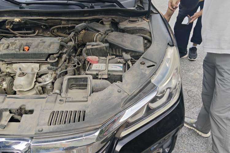 Used Honda Accord 2016 2.0L Elite Edition Engine Bay Left