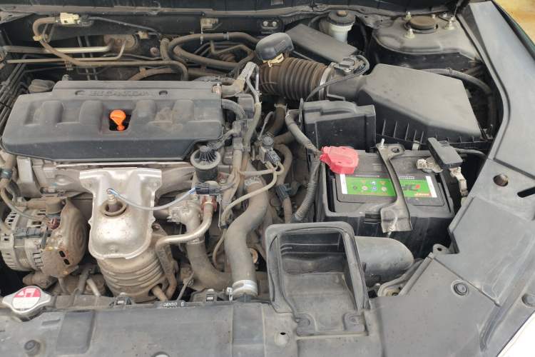 Used Honda Accord 2016 2.0L Comfort Edition Engine Bay Left