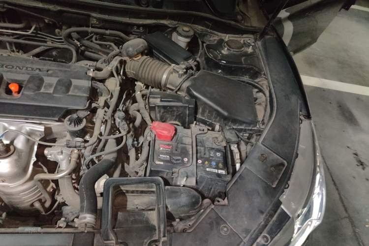 Used Honda Accord 2016 2.0L Comfort Edition Engine Bay Left