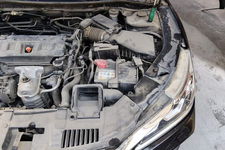 Used Honda Accord 2016 2.0L Elite Edition Engine Bay Left