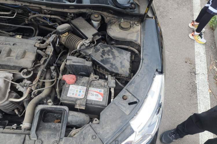 Used Honda Accord 2016 2.0L Comfort Edition Engine Bay Left