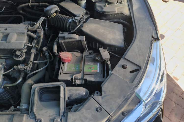 Used Honda Accord 2016 2.0L Elite Edition Engine Bay Left