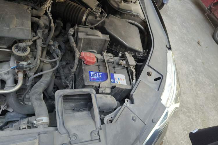 Used Honda Accord 2016 2.0L Comfort Edition Engine Bay Left