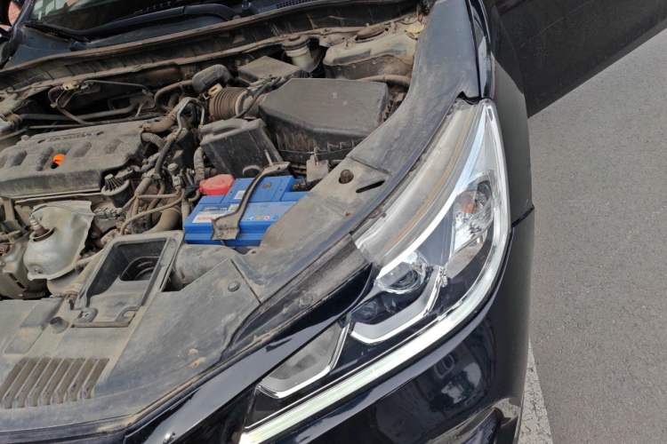 Used Honda Accord 2016 2.0L Comfort Edition Engine Bay Left