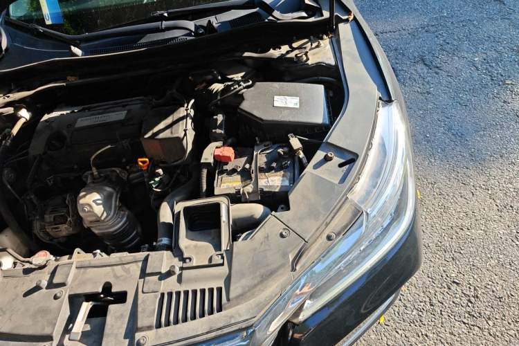 Used Honda Accord 2016 2.4L Comfort Edition Engine Bay Left