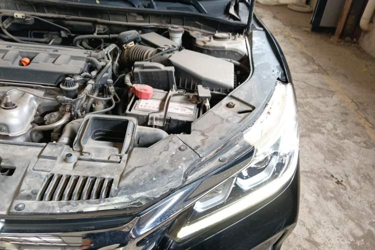 Used Honda Accord 2016 2.0L Elite Edition Engine Bay Left