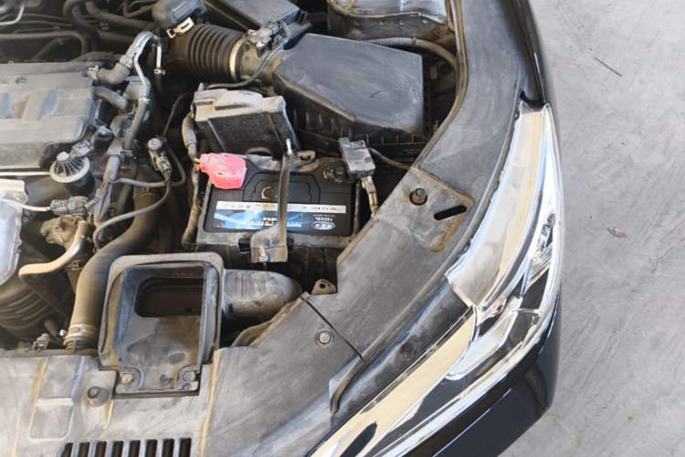 Used Honda Accord 2016 2.0L Elite Edition Engine Bay Left