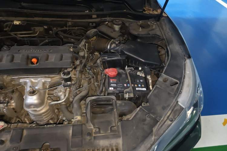 Used Honda Accord 2016 2.0L Comfort Edition Engine Bay Left