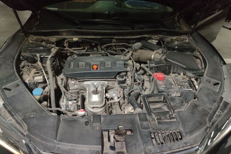 Used Honda Accord 2016 2.0L Comfort Edition Engine Bay