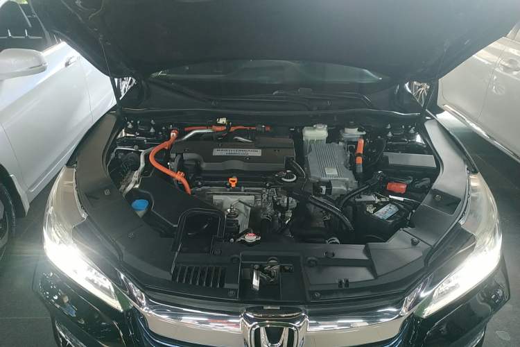 Used Honda Accord 2016 Hybrid 2.0L Sharp Edition Engine Bay