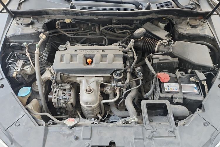 Used Honda Accord 2016 2.0L Comfort Edition Engine Bay