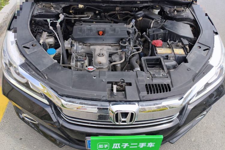 Used Honda Accord 2016 2.0L Comfort Edition Engine Bay
