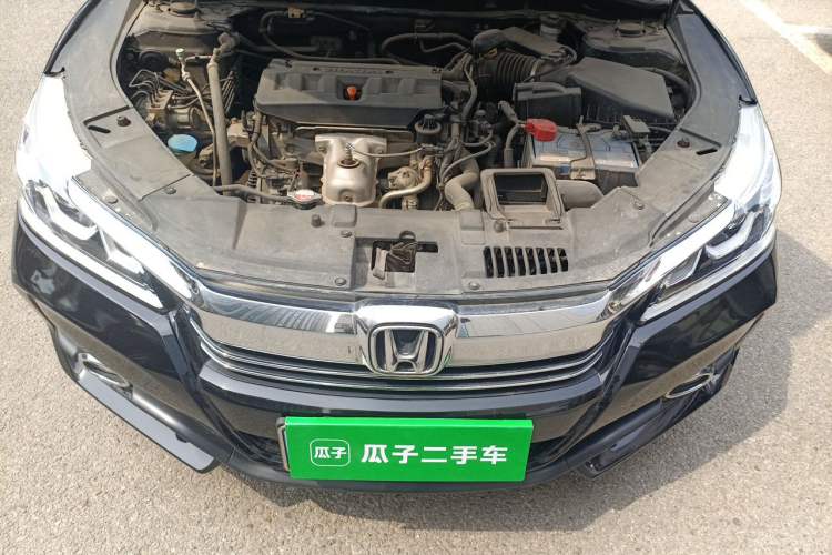 Used Honda Accord 2016 2.0L Comfort Edition Engine Bay