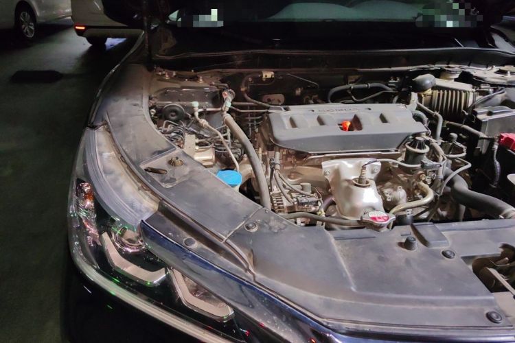 Used Honda Accord 2016 2.0L Comfort Edition Engine Bay Right