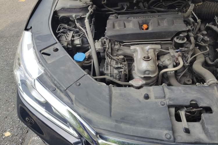 Used Honda Accord 2016 2.0L Elite Edition Engine Bay Right